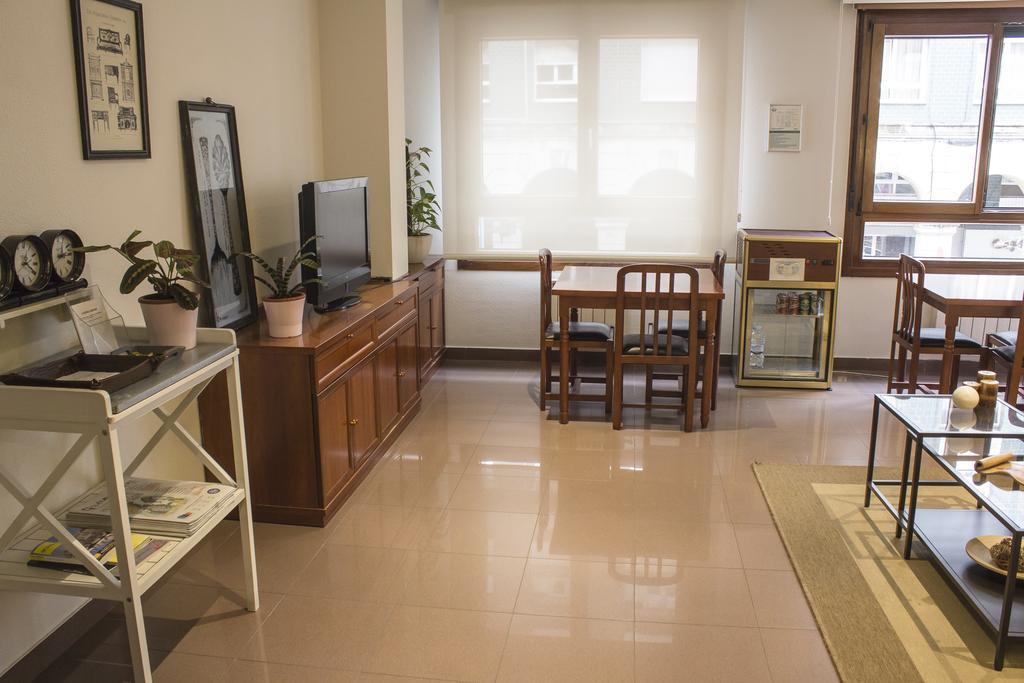 Hotel Playa Poniente กิฮอน ภายนอก รูปภาพ